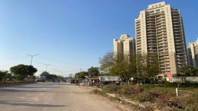 Haryana-hsvp-puts-group-housing-plots-worth-rs-1700-crore-in-gurugram-neighbouring-cities-on-sale-1536x864 (1)