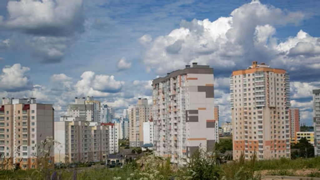 Indias-28-listed-realty-firms-sell-properties-worth-53k-cr-in-apr-jun-prestige-group-leads-1024x576